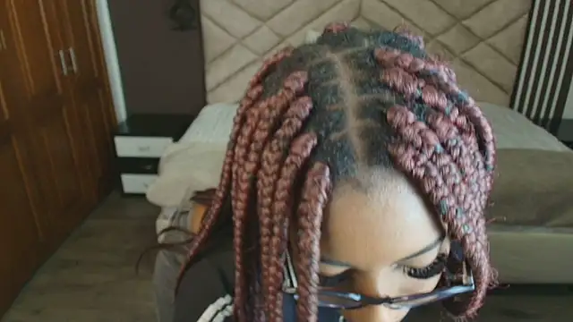 Raquel jones online show from 02-12-25, 11:40