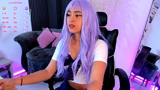 emilyruiz1 online show from 10-25-25, 11:51