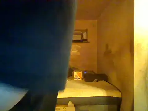 Snapshot of Nightshade7712 chatting on 12-10-24, 10:37 Nightshade7712 online show from 12-10-24, 10:37