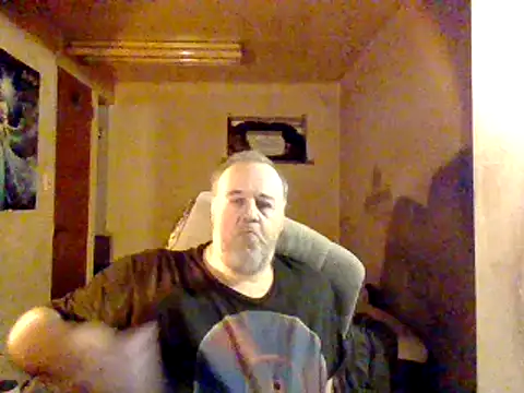 Snapshot of Nightshade7712 chatting on 01-05-25, 08:42 Nightshade7712 online show from 01-05-25, 08:42