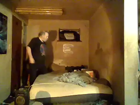 Snapshot of Nightshade7712 chatting on 02-07-25, 01:58 Nightshade7712 online show from 02-07-25, 01:58