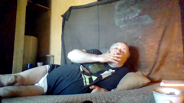 Snapshot of Nightshade7712 chatting on 10-16-25, 05:47 Nightshade7712 online show from 10-16-25, 05:47