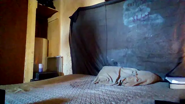 Nightshade7712 online show from 10-28-25, 07:27