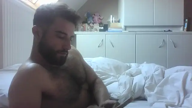 Snapshot of Vekie_007 chatting on 04-29-26, 07:34 Vekie 007 online show from 04-29-26, 07:34
