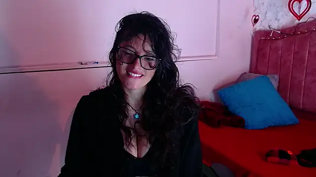 Snapshot of lunazulsj chatting on 03-05-25, 03:40 lunazulsj online show from 03-05-25, 03:40