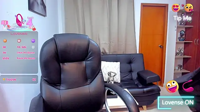 Snapshot of Alison_Lemos chatting on 06-05-26, 11:16 Alison Lemos online show from 06-05-26, 11:16