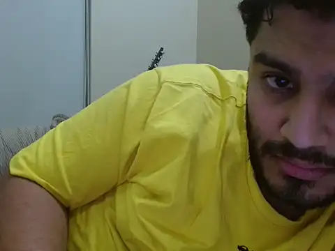 Snapshot of robintoit chatting on 01-18-26, 04:22 robintoit online show from 01-18-26, 04:22