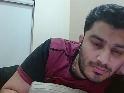 Snapshot of robintoit chatting on 02-04-26, 04:02 robintoit online show from 02-04-26, 04:02