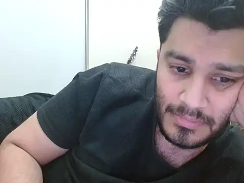 Snapshot of robintoit chatting on 02-20-26, 06:52 robintoit online show from 02-20-26, 06:52