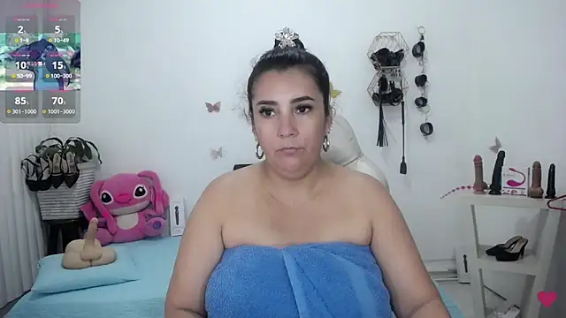 mom hot   online show from 05-27-26, 04:48
