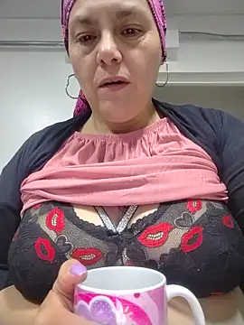 Natasha milf   online show from 05-27-26, 01:57