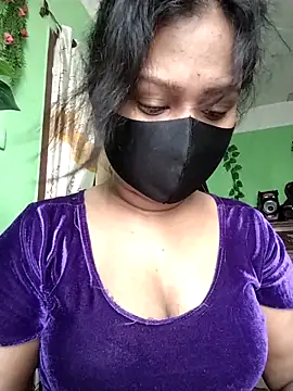 Idhika Paul online show from 09-26-25, 04:16