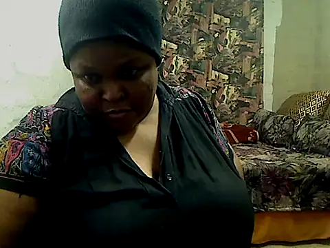 Snapshot of HOTSUGARX5 chatting on 05-28-26, 05:32 HOTSUGARX5 online show from 05-28-26, 05:32