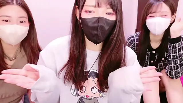 Snapshot of maataaan chatting on 10-12-25, 06:23 maataaan online show from 10-12-25, 06:23