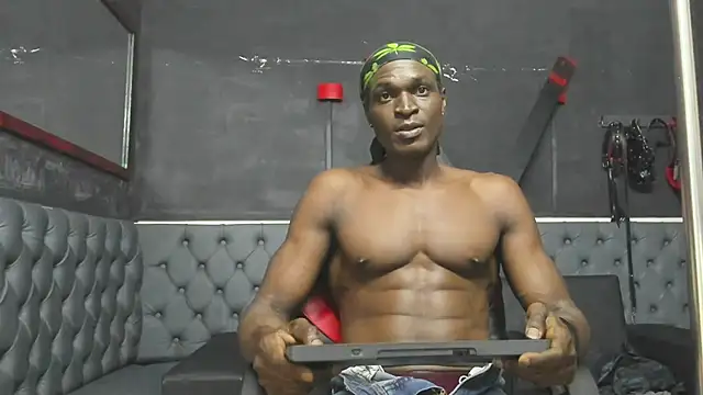 Snapshot of Terrance_z chatting on 03-07-26, 07:55 Terrance z online show from 03-07-26, 07:55