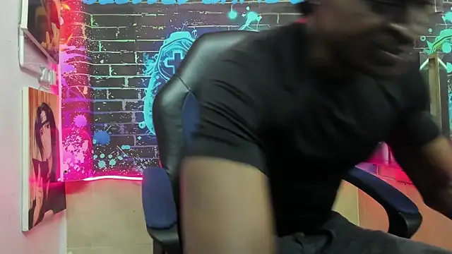 Snapshot of Terrance_z chatting on 04-15-26, 11:28 Terrance z online show from 04-15-26, 11:28