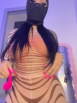 kamila french online show from 02-28-26, 11:06