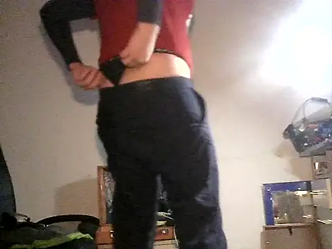 Snapshot of prcalek19 chatting on 12-15-25, 07:01 prcalek19 online show from 12-15-25, 07:01