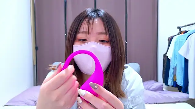 ayu yu xo online show from 02-11-25, 04:56