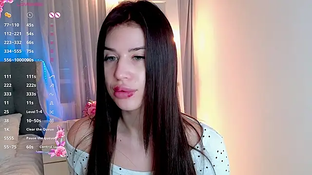 Snapshot of Milkissss chatting on 04-10-26, 07:46 Milkissss online show from 04-10-26, 07:46