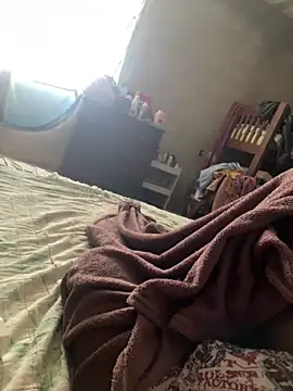 gatuno25 online show from 04-19-26, 01:32