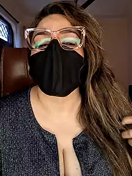 Snapshot of SEXY-Sardarni chatting on 02-09-25, 06:11 SEXY-Sardarni online show from 02-09-25, 06:11