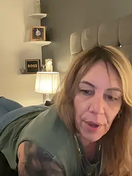 blondebitch2 online show from 01-21-25, 07:17