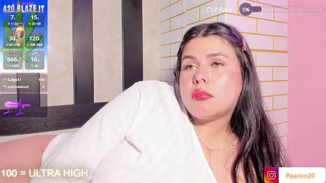 Snapshot of Putipaula3 chatting on 12-19-24, 01:50 Putipaula3 online show from 12-19-24, 01:50