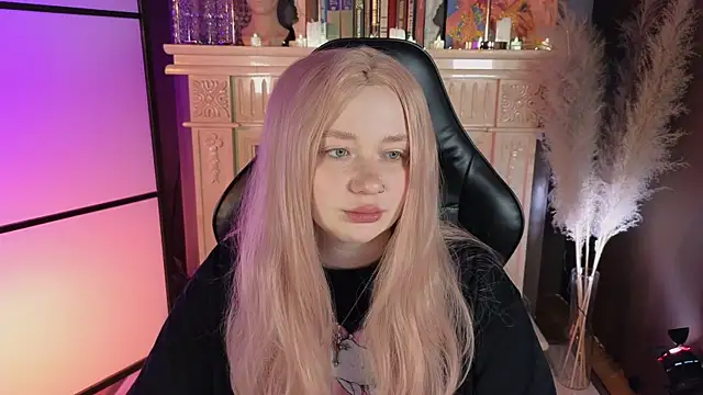 carolina elf online show from 03-29-26, 05:29