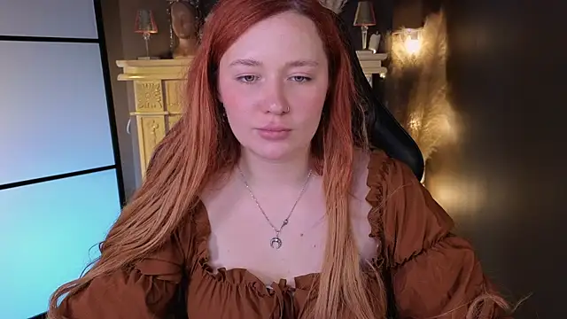 Snapshot of carolina_elf chatting on 06-07-26, 12:42 carolina elf online show from 06-07-26, 12:42