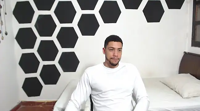 Jhors  Collens online show from 01-16-25, 05:11