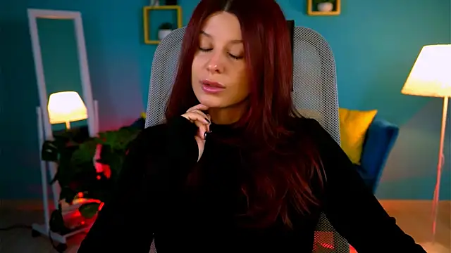 Snapshot of NicoleMun chatting on 10-26-25, 05:02 NicoleMun online show from 10-26-25, 05:02