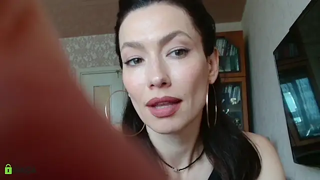 Snapshot of alicia_spicy chatting on 05-29-26, 09:29 alicia spicy online show from 05-29-26, 09:29