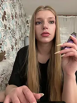 Snapshot of adel_secret chatting on 04-18-26, 07:58 adel secret online show from 04-18-26, 07:58