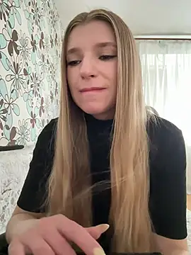 Snapshot of adel_secret chatting on 04-30-26, 11:05 adel secret online show from 04-30-26, 11:05