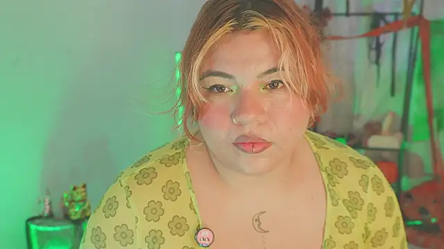 Samanta cutee online show from 11-11-25, 01:44