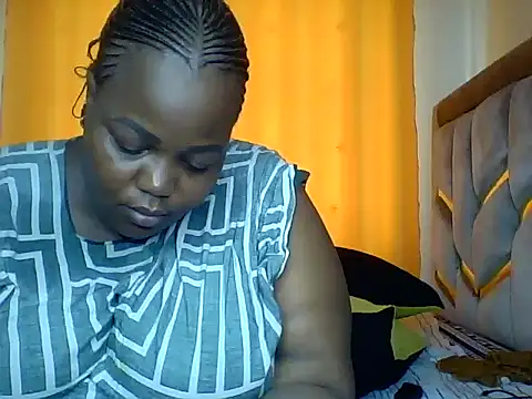 Snapshot of KINKYGIRL30 chatting on 02-16-25, 07:15 KINKYGIRL30 online show from 02-16-25, 07:15