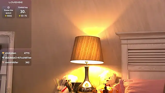 GinaMence online show from 02-10-25, 05:41