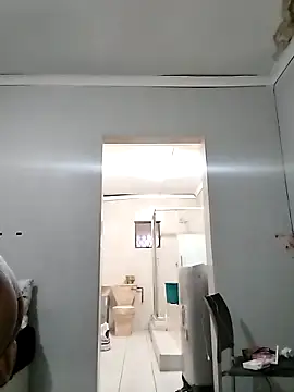 cleopatra-phaedra online show from 10-16-25, 03:46