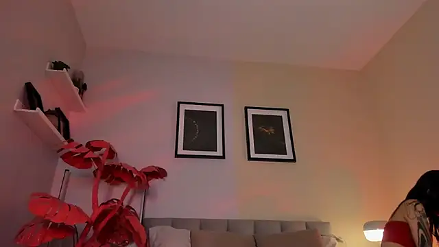 Violetta Nur online show from 03-25-26, 10:16