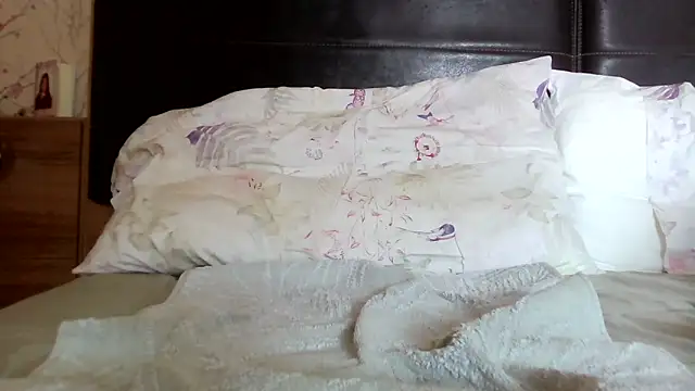 apollarda online show from 12-16-24, 01:43