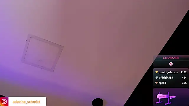 selenne schmitt online show from 03-12-25, 11:01