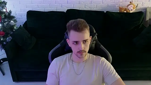 Larstar01 online show from 01-07-25, 03:14