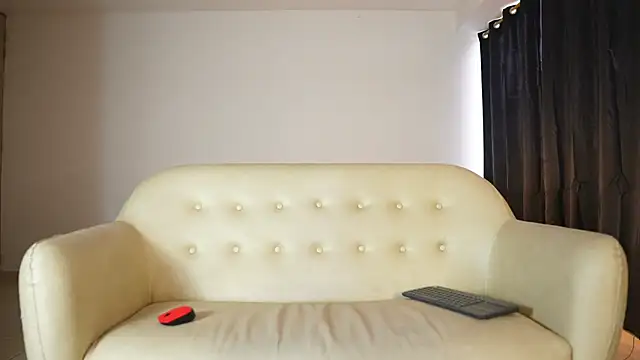 Emi latingirl online show from 01-10-26, 08:54