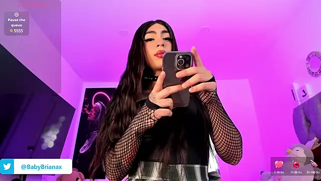 Snapshot of babybriexxx chatting on 02-27-25, 01:16 babybriexxx online show from 02-27-25, 01:16