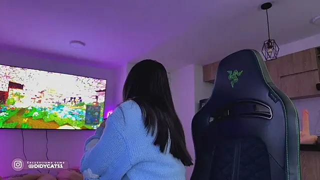 MarianaBranzz online show from 04-09-26, 03:39