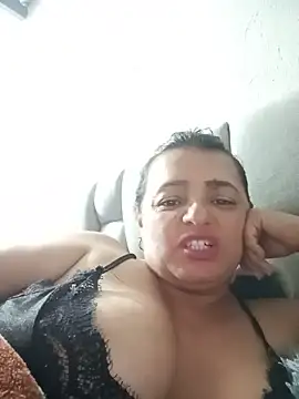 Emily0215 online show from 06-08-26, 06:14