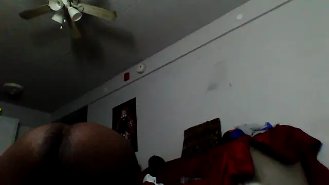 Snapshot of bigdick5157 chatting on 11-09-25, 06:33 bigdick5157 online show from 11-09-25, 06:33