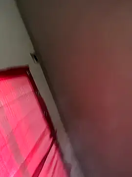 Snapshot of bigdick5157 chatting on 12-03-25, 09:02 bigdick5157 online show from 12-03-25, 09:02