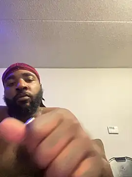 Snapshot of bigdick5157 chatting on 12-15-25, 03:44 bigdick5157 online show from 12-15-25, 03:44